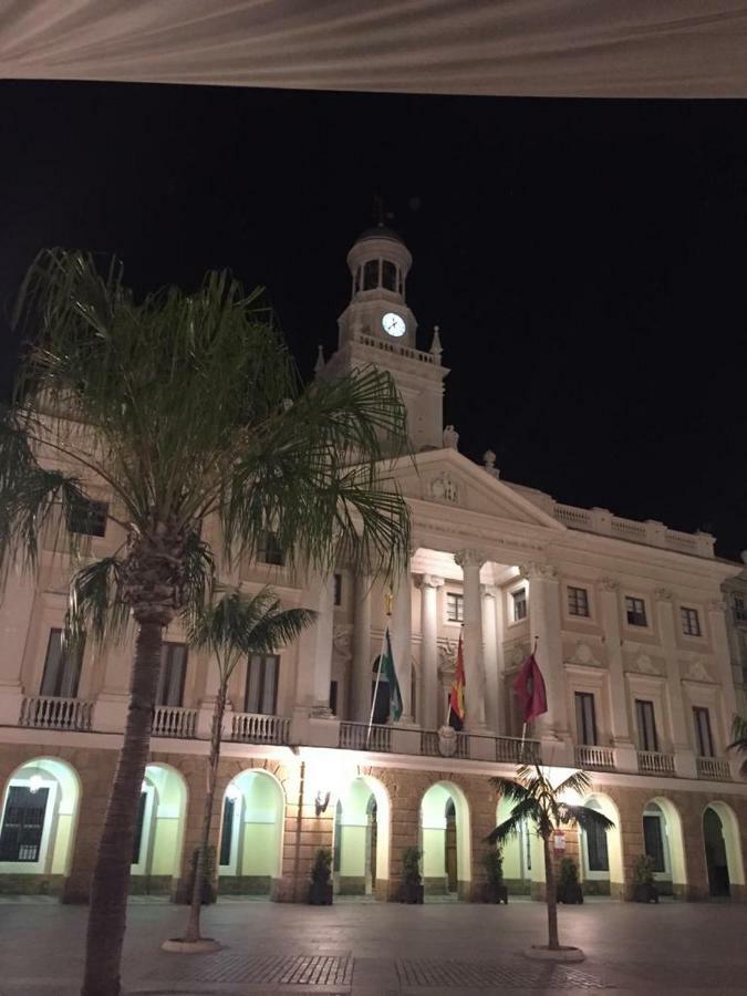 Apartamento Balneario playa Caleta Cadiz Bagian luar foto
